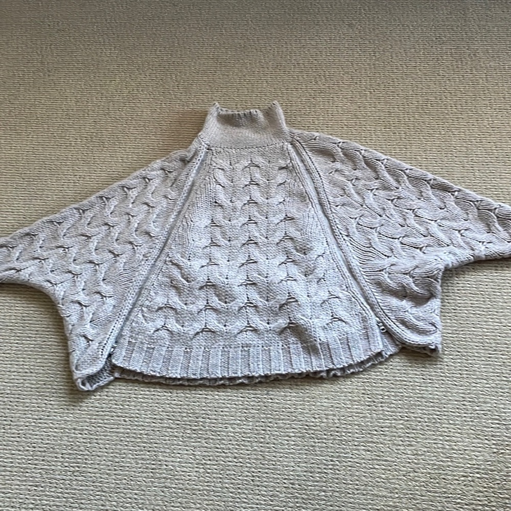 Free People cozy soft cable cowl flyaway sweater w/ 2 front zips, taupe O/S